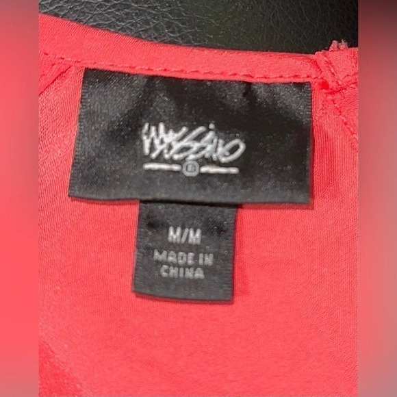 Women's Mossimo Tank Top - Picture 2 of 9